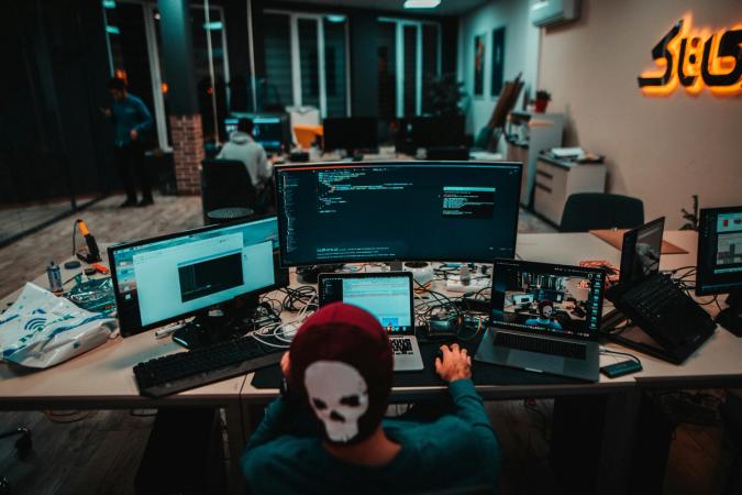 Мошенник попал в ловушку уязвимости Ledger и потерял 5 млн долларов в биткоинах